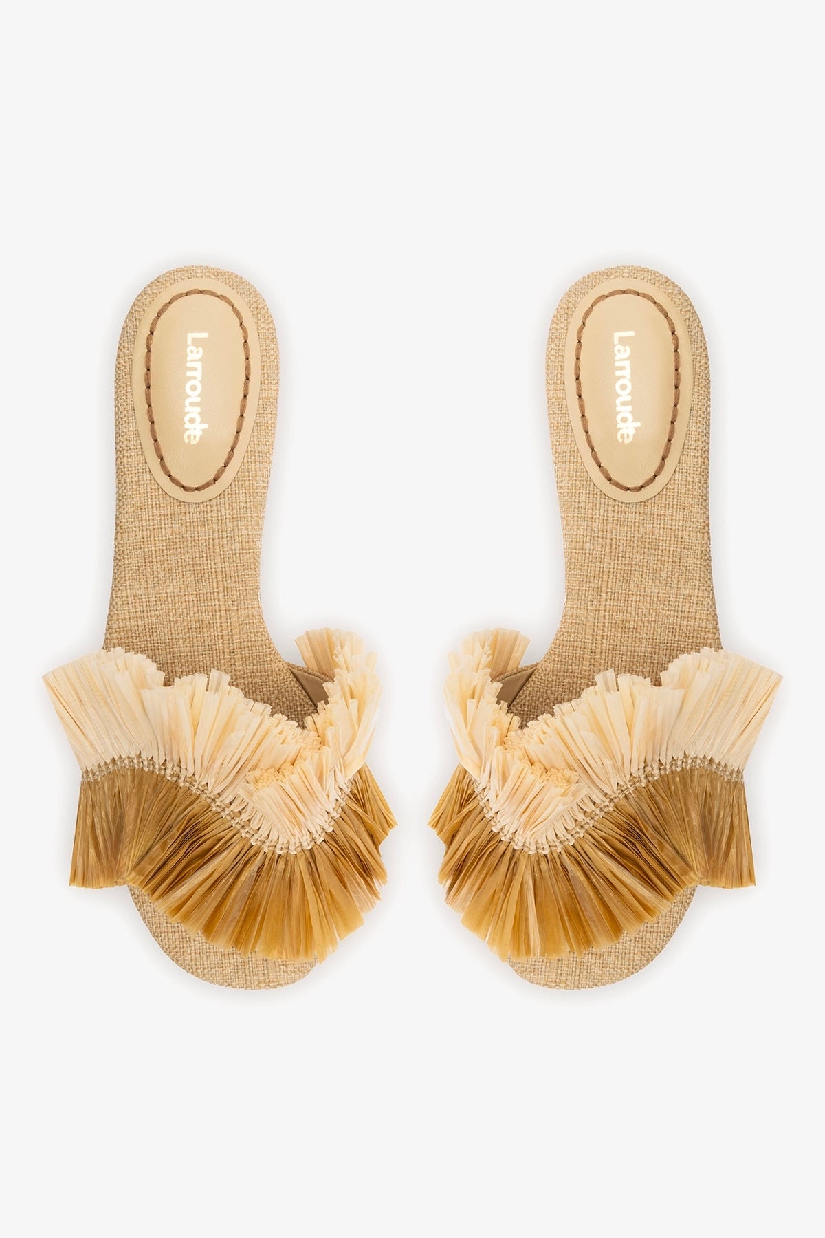Ivy Fringe Flat In Beige Raffia
