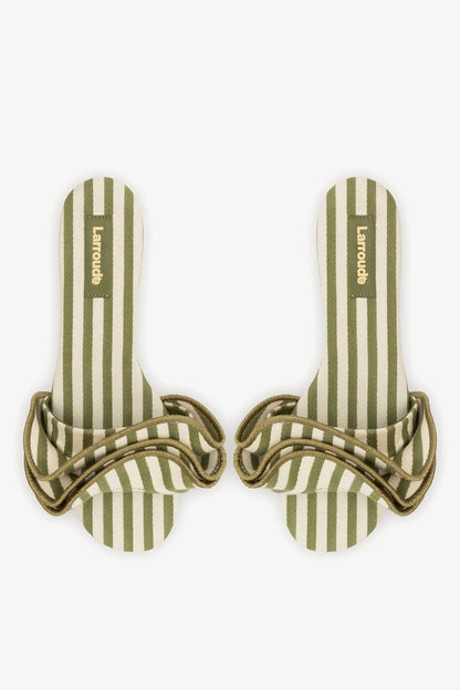 Ivy Ruffle Flat Seaweed Striped Canvas