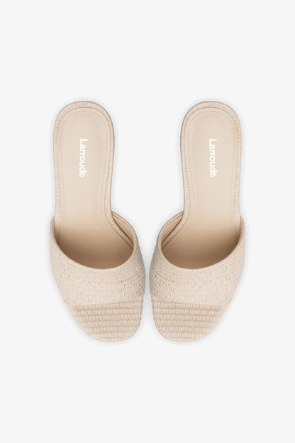 Dolly Mule In Natural Raffia