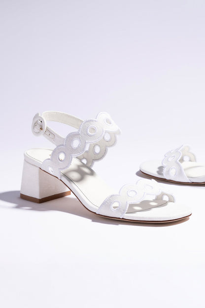 Florence Broderie Sandal In White Raffia
