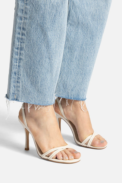 Annie Sandal In Ivory Leather