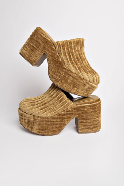 Miso Platform Clog In Latte Velvet