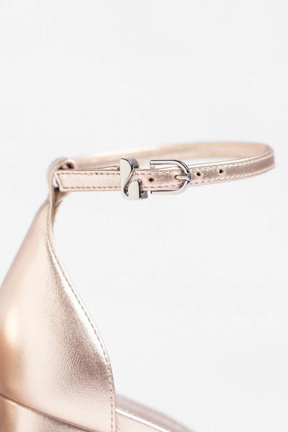 Ari Platform Pump Champagne Leather