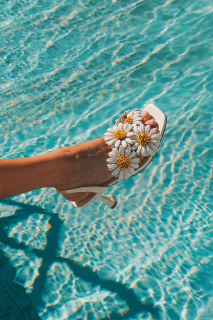 Fiore Sandal Ivory Leather
