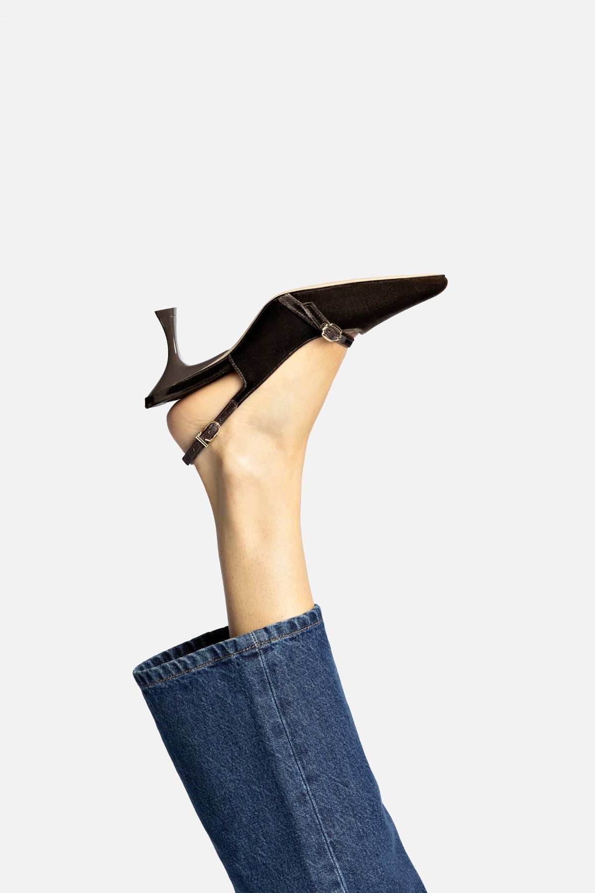 Ines Pump In Expresso Velvet