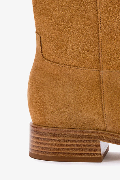 Anne Boot In Peanut Suede