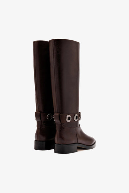 Milan Flat Boot In Brown Leather