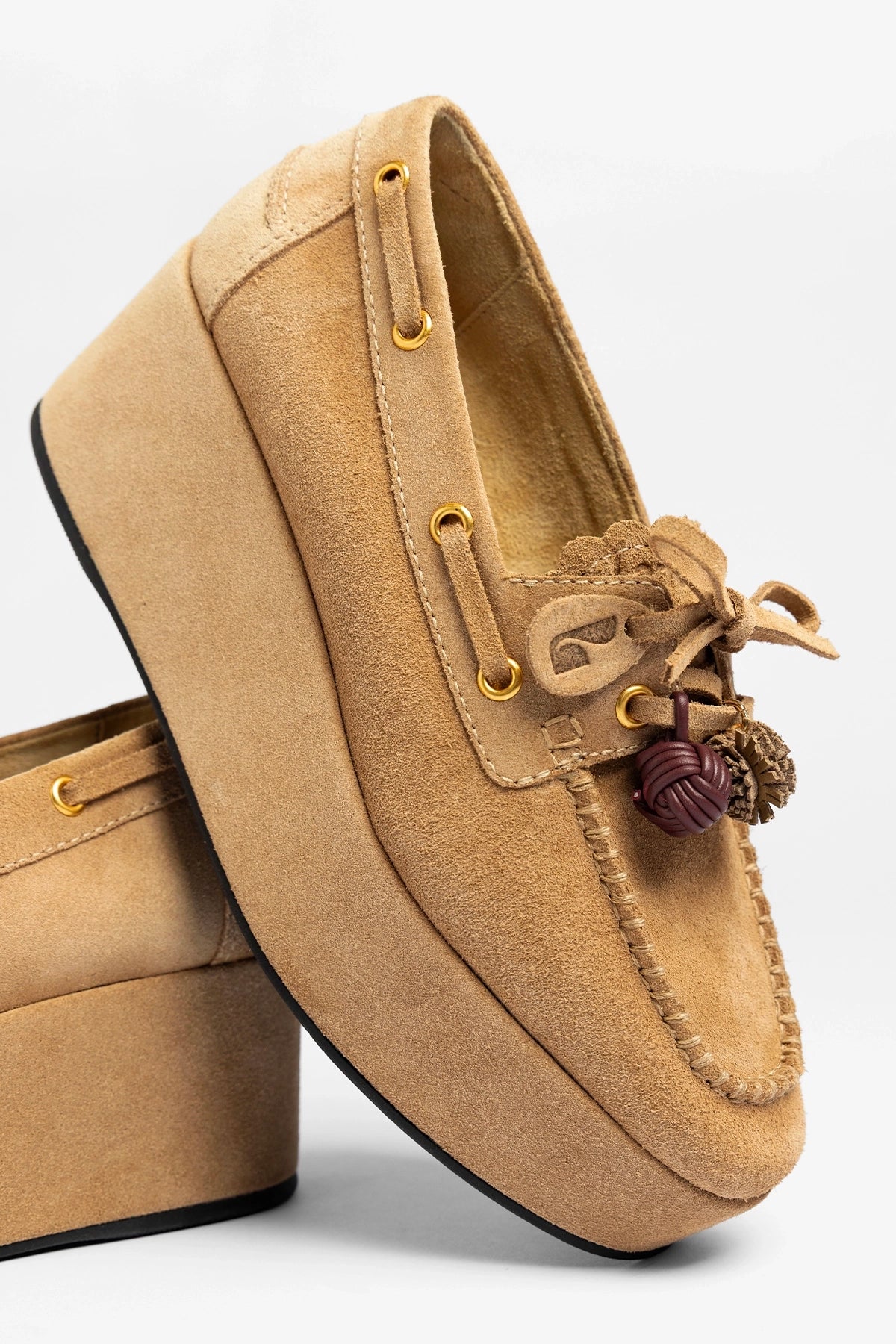 Cyprus Flatform Peanut Suede