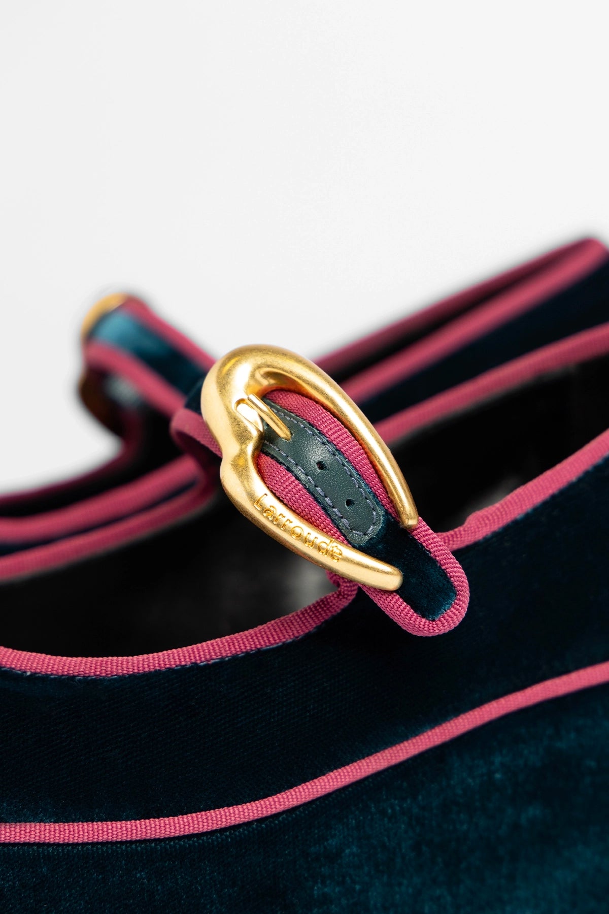 Verona Flatform Deepsea Velvet