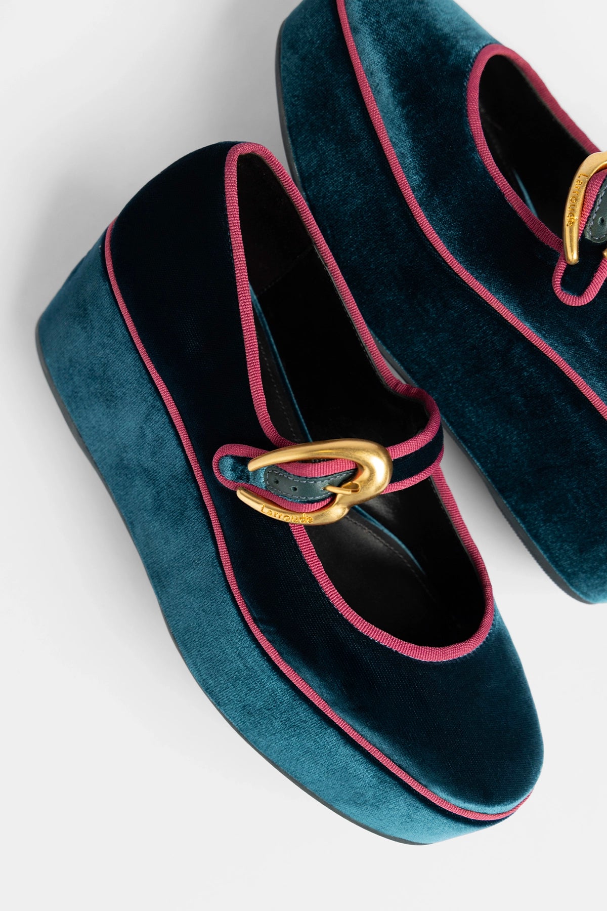 Verona Flatform Deepsea Velvet