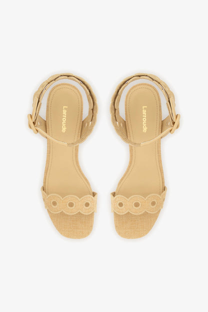 Dolly Broderie Low Sandal In Beige Raffia