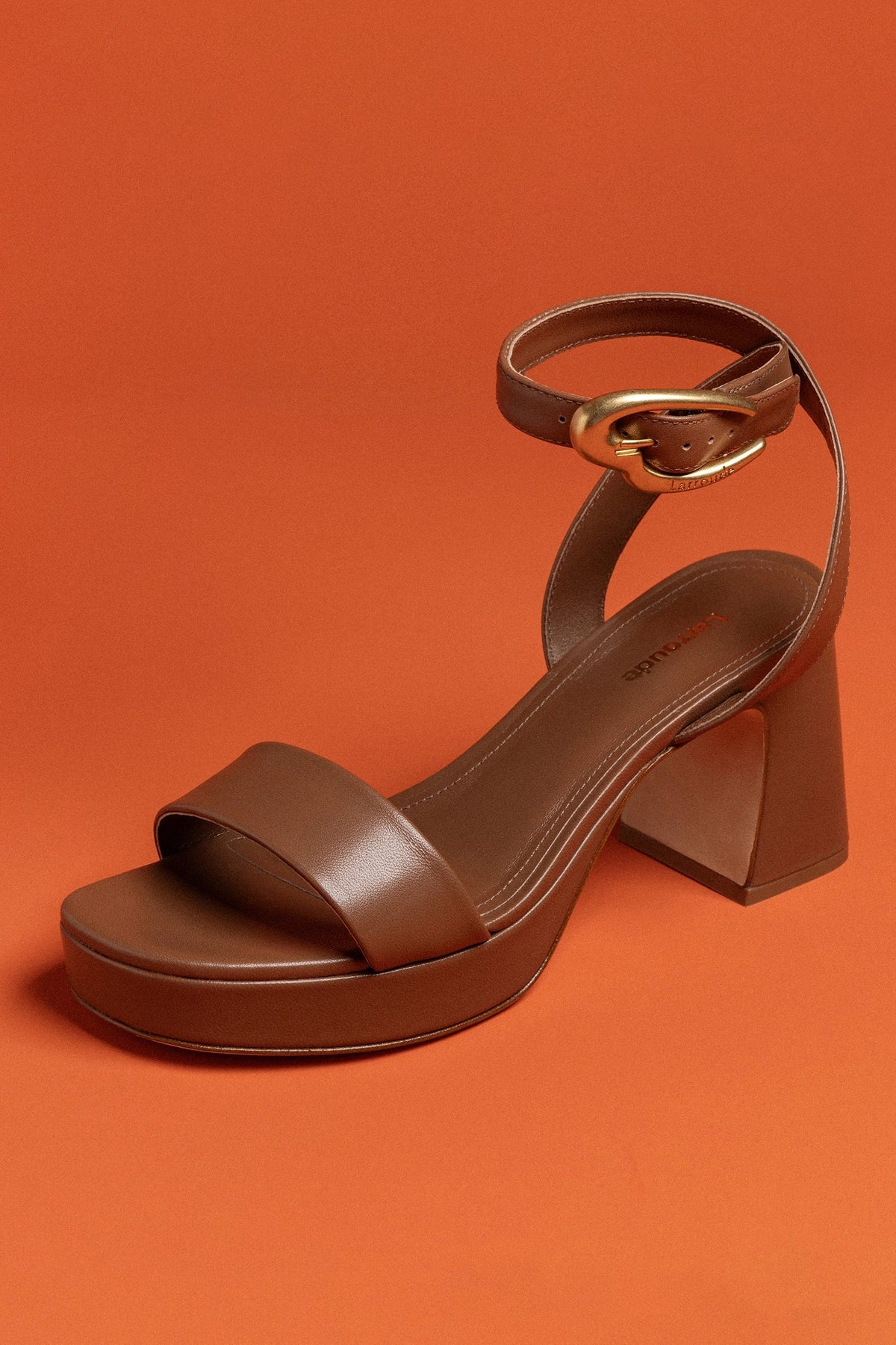 Dolly Verona Low Sandal In Caramel Leather