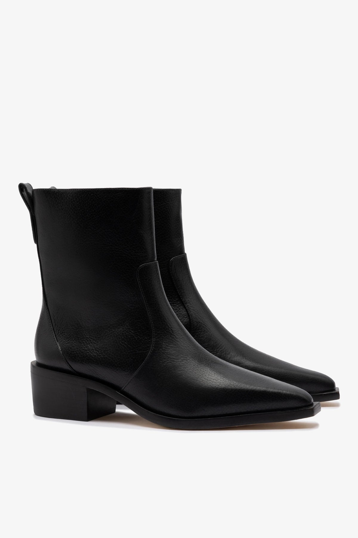 Florencia Low Boot In Black Leather