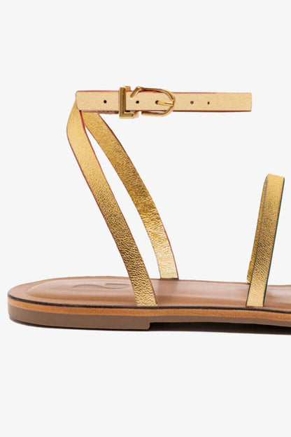 Biarritz Flat Sandal In Gold Metallic Leather
