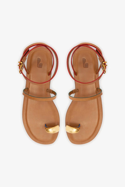 Biarritz Flat Sandal In Light Caramel Leather
