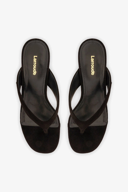 Gaia Low In Black Leather