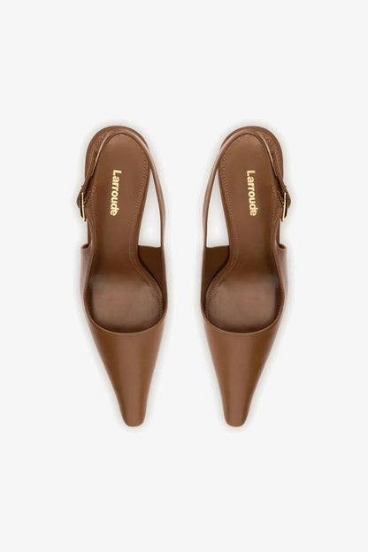 Carine Pump In Burnt Umber Leather