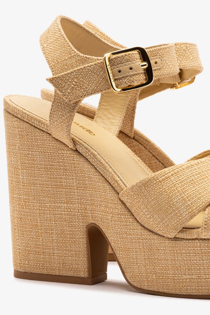 Cher Sandal In Beige Raffia
