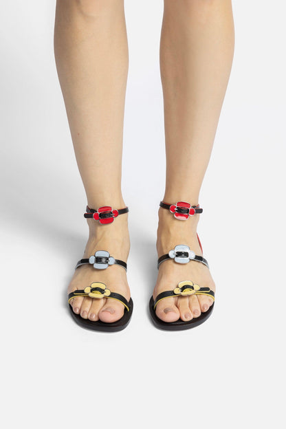 Tinx Flat Sandal In Black Leather