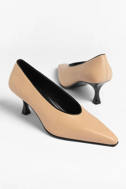 Cambon Pump Sand Leather