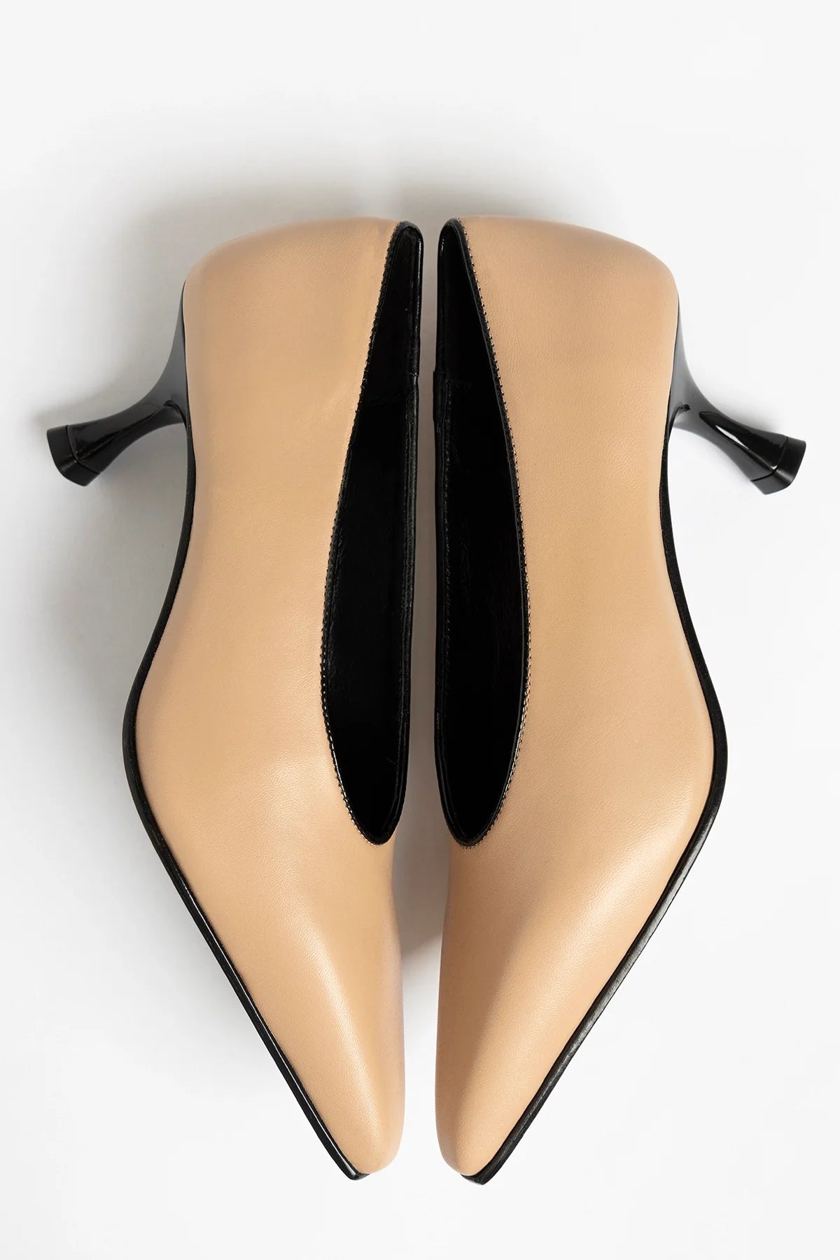 Cambon Pump Sand Leather