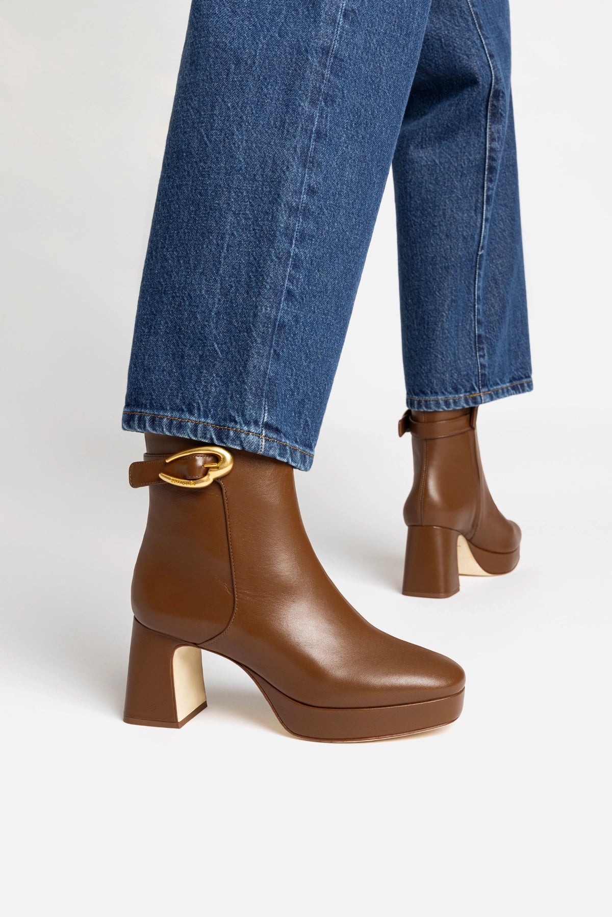 Dolly Verona Low Boot In Burnt Umber Leather
