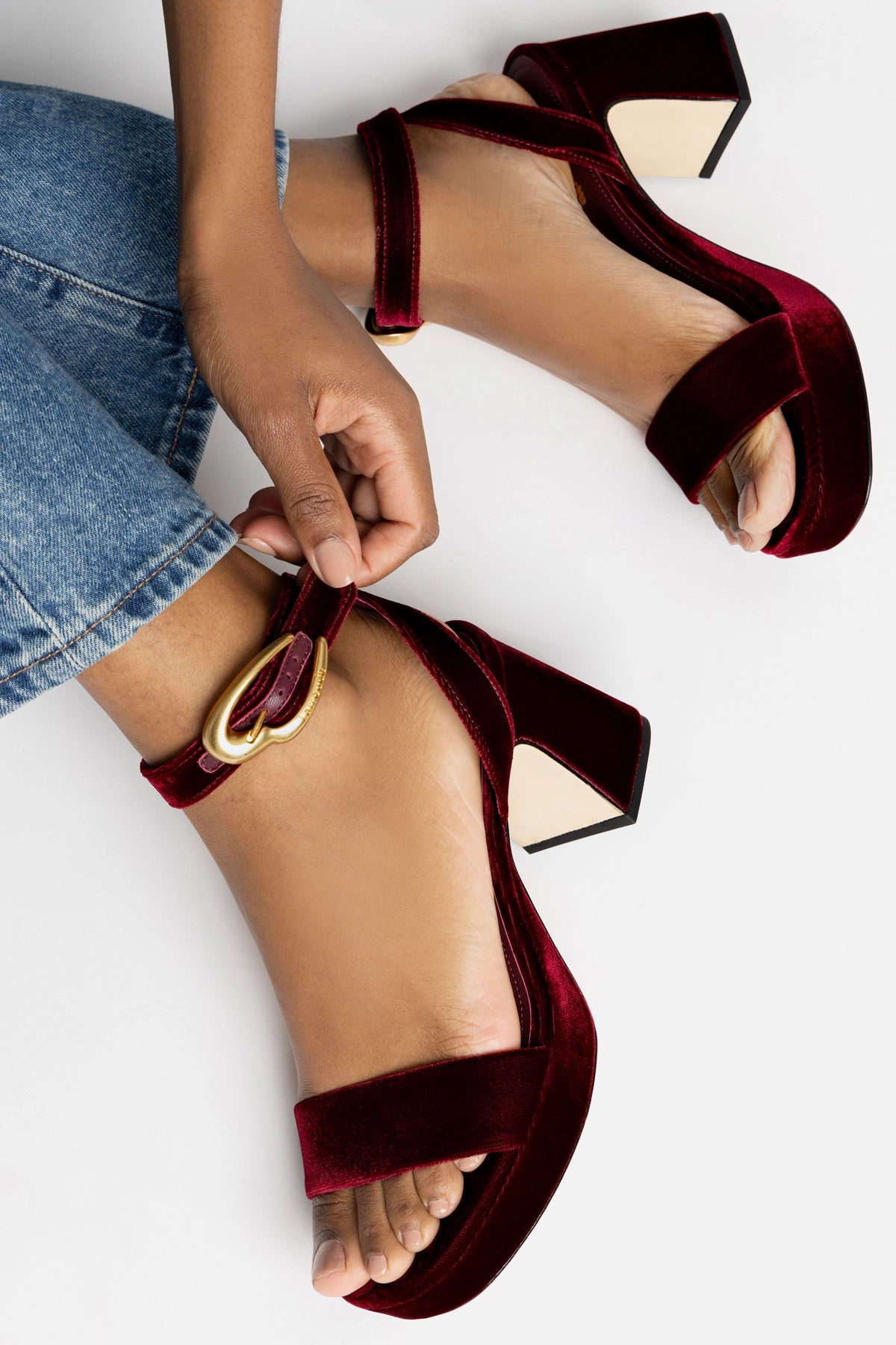 Dolly Verona Low Sandal Wine Velvet
