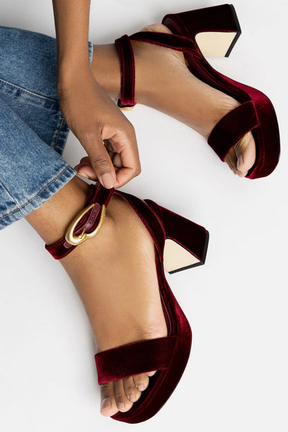 Dolly Verona Low Sandal Wine Velvet